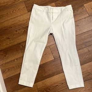 Old Navy white pixie pants with pockets size 14